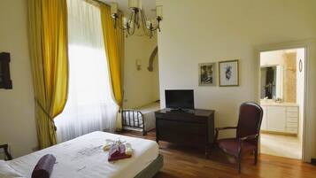 2 chambres, bureau, fer et planche Ă repasser, Wi-Fi