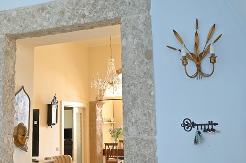 Casa Antica ed Elegante in Pieno Centro Storico