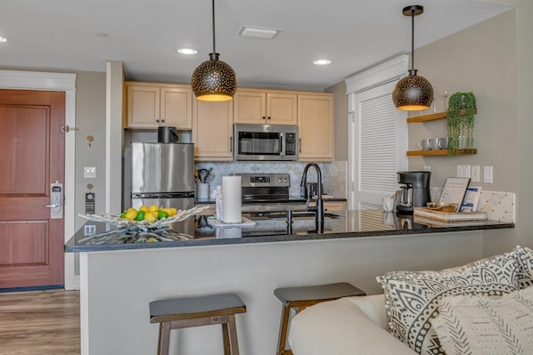 Fridge, microwave, oven, stovetop