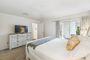 5 chambres, fer et planche à repasser, Wi-Fi, draps fournis