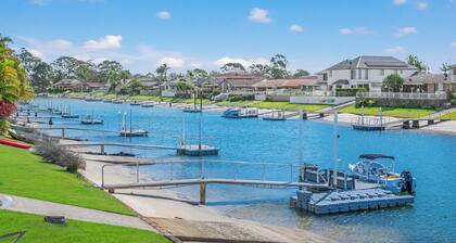 Noojee - Stunning waterfront property on the canals