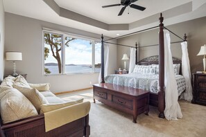 5 bedrooms, iron/ironing board, free WiFi, bed sheets