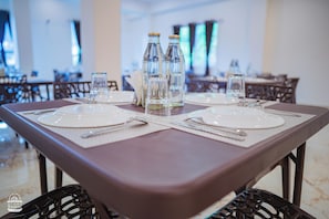 Restaurant - Mazong Crest (Gangtok)