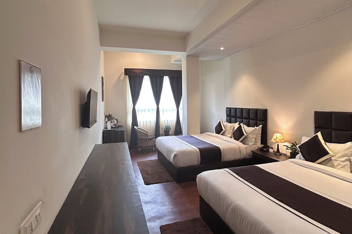 Chambre, vue montagne