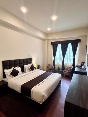 Double Room | Premium bedding, memory-foam beds, desk, laptop workspace