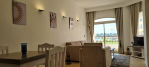 Apartment | Living area