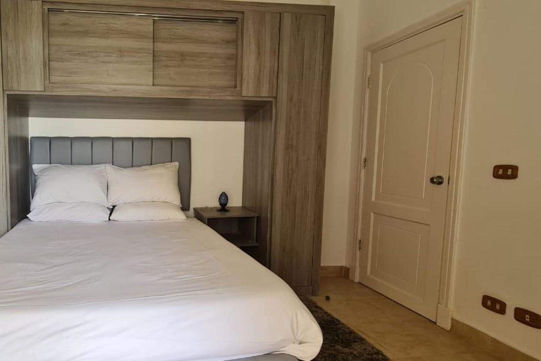 3 間臥室、免費無線上網、床單