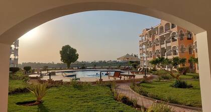 Beautiful Nile Front Apartment
