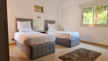 3 bedrooms, free WiFi, bed sheets