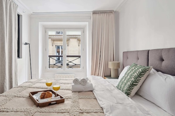 1 bedroom, desk, iron/ironing board, free WiFi