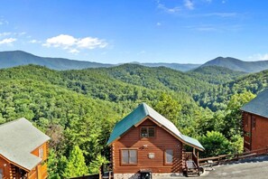 Exterior - New! 2BR Resort Cabin w/MTN Views! Hot Tub*Games (Sevierville)