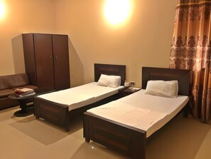 Double or Twin Room - Babar House (Faisalabad)