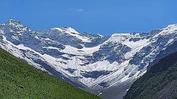 Shared Dormitory, Multiple Beds, Mountain View | Exterior