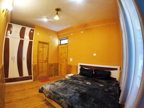Deluxe Double Room, Balcony