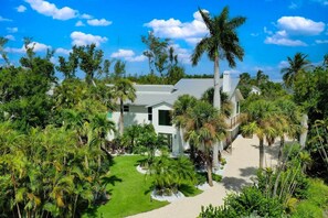 Exterior - Greek Villa Isle: Luxury Custom-Built Home w/Views (Sanibel)
