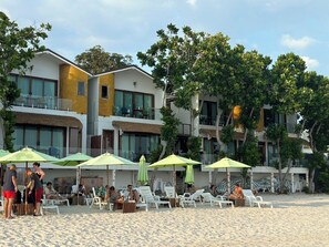 Front of property - Diamond Beach Resort (Rayong)