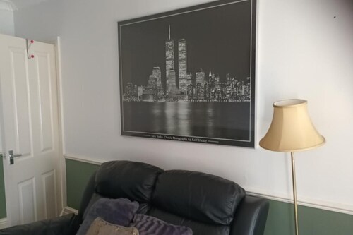 Leeds - Apartment - Stay 3- Parking - Garden