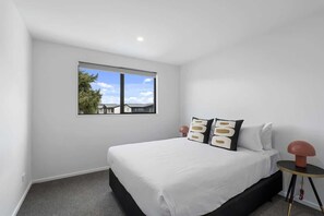 4 Schlafzimmer, Bügeleisen/Bügelbrett, WLAN, Bettwäsche