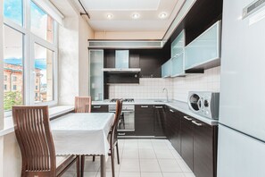 咖啡機/沖茶器、電熱水壺