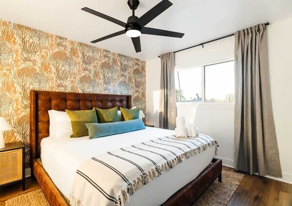 6 bedrooms, iron/ironing board, travel crib, free WiFi