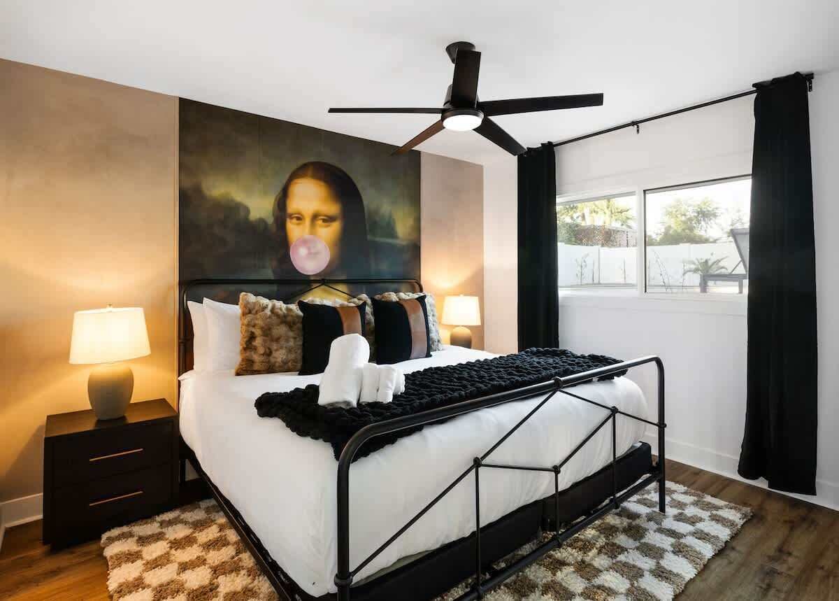 6 chambres, fer et planche à repasser, lit parapluie, Wi-Fi gratuit