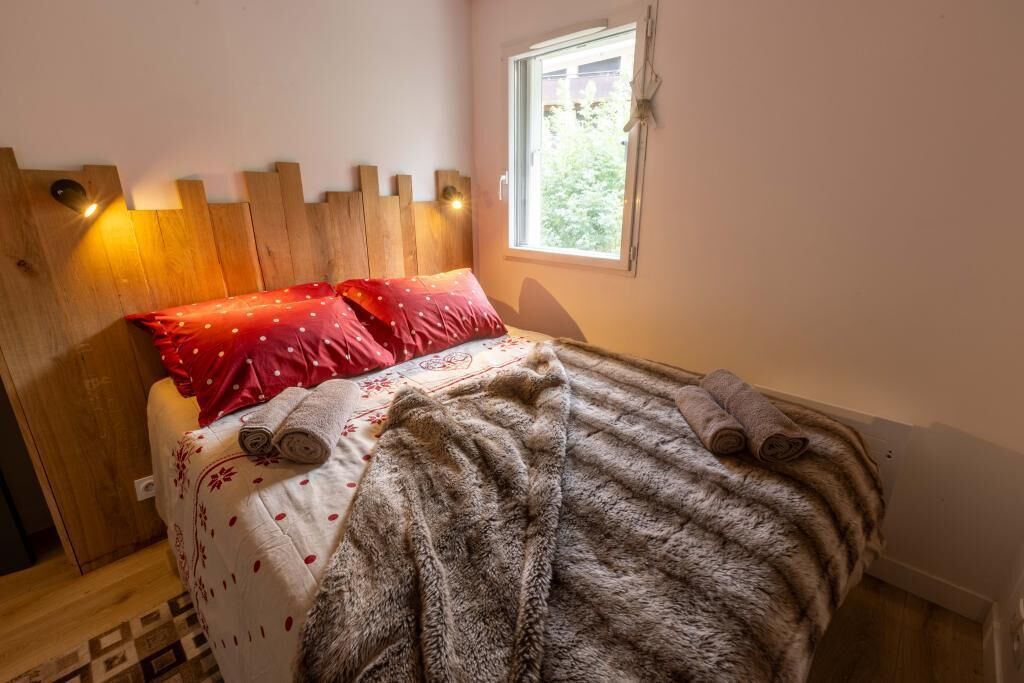 3 chambres, fer et planche à repasser, lit parapluie, Wi-Fi gratuit