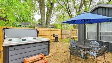 House (3 Bedrooms) | Front of property