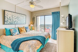 Apartment (1 Bedroom) | Interior - 19th-floor Oceanfront Condo in Myrtle Beach! (Myrtle Beach)