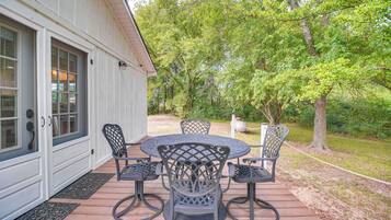 Cottage (2 Bedrooms) | Interior