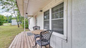 Cottage (2 Bedrooms) | Interior