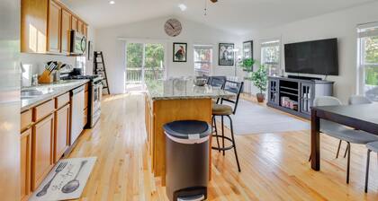 Warrenton Gem: Walk to Downtown!