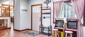 Idaho Family Home ~ 11 Mi to Lake Pend Oreille