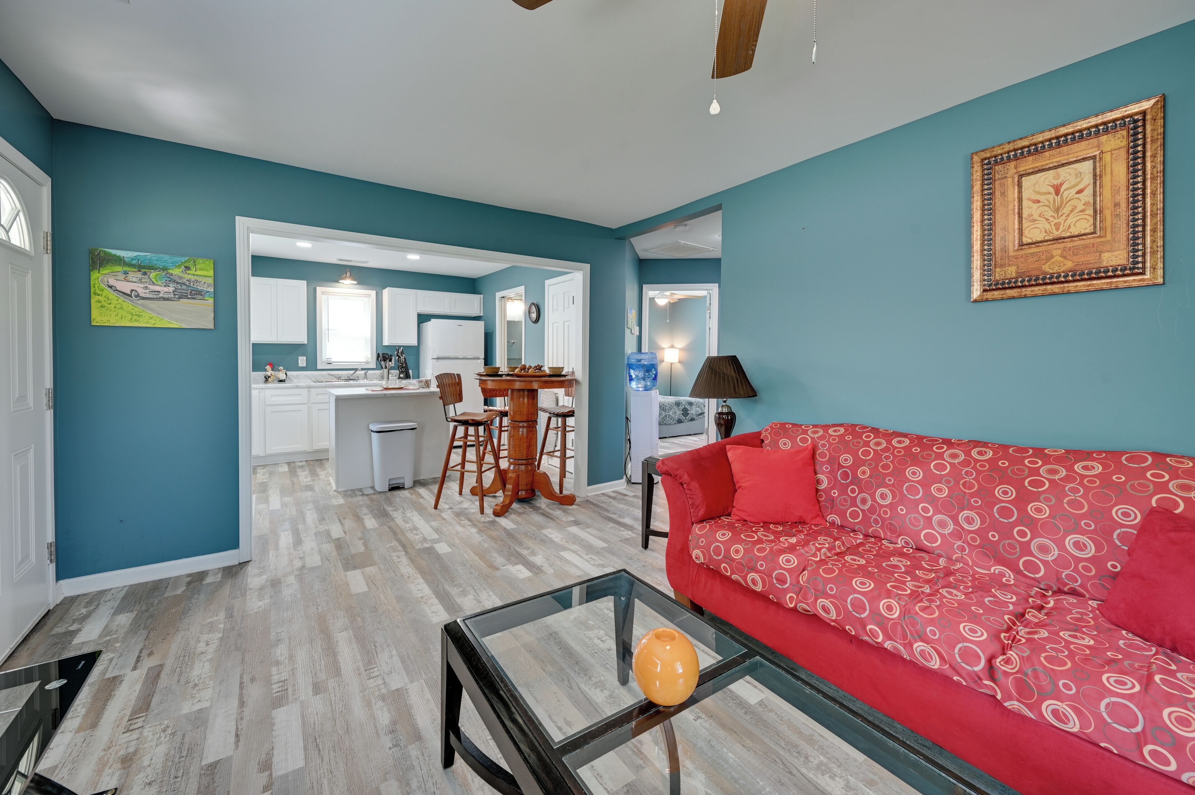 House (2 Bedrooms) | Interior