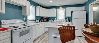 Hopkinsville Home Near Parks & Museums!