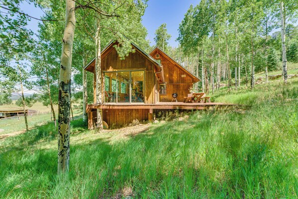 House (4 Bedrooms) | Front of property