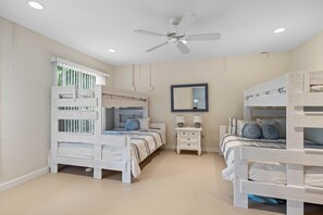 3 bedrooms, iron/ironing board, free WiFi, bed sheets