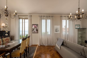 5 bedrooms, Internet - Villa Okra With Pool (Opatija)