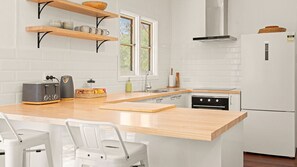 Fridge, oven, stovetop, toaster