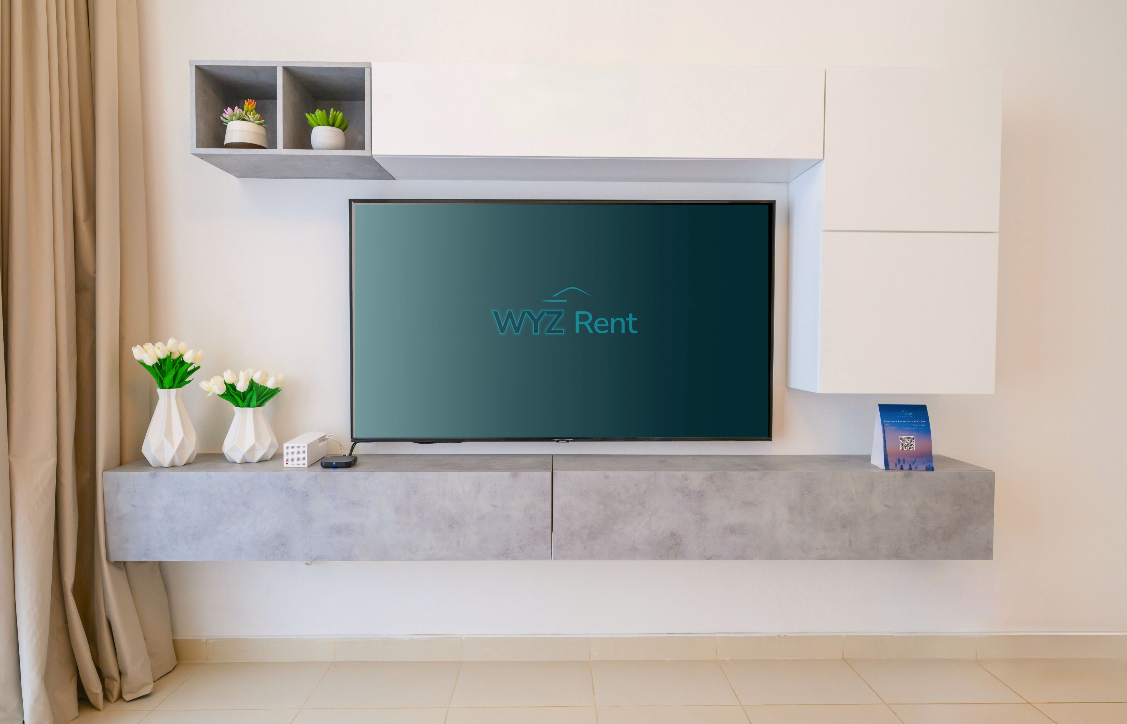 Comfort Apartment, City View | Living area | 50-cm Smart TV with cable channels, Netflix, streaming services