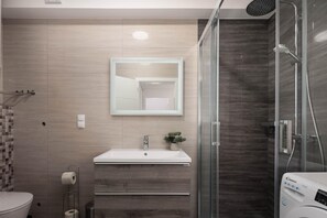 Apartment | 2 bedrooms, Internet