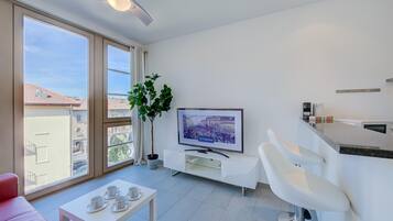 Apartment | 1 bedroom, Internet