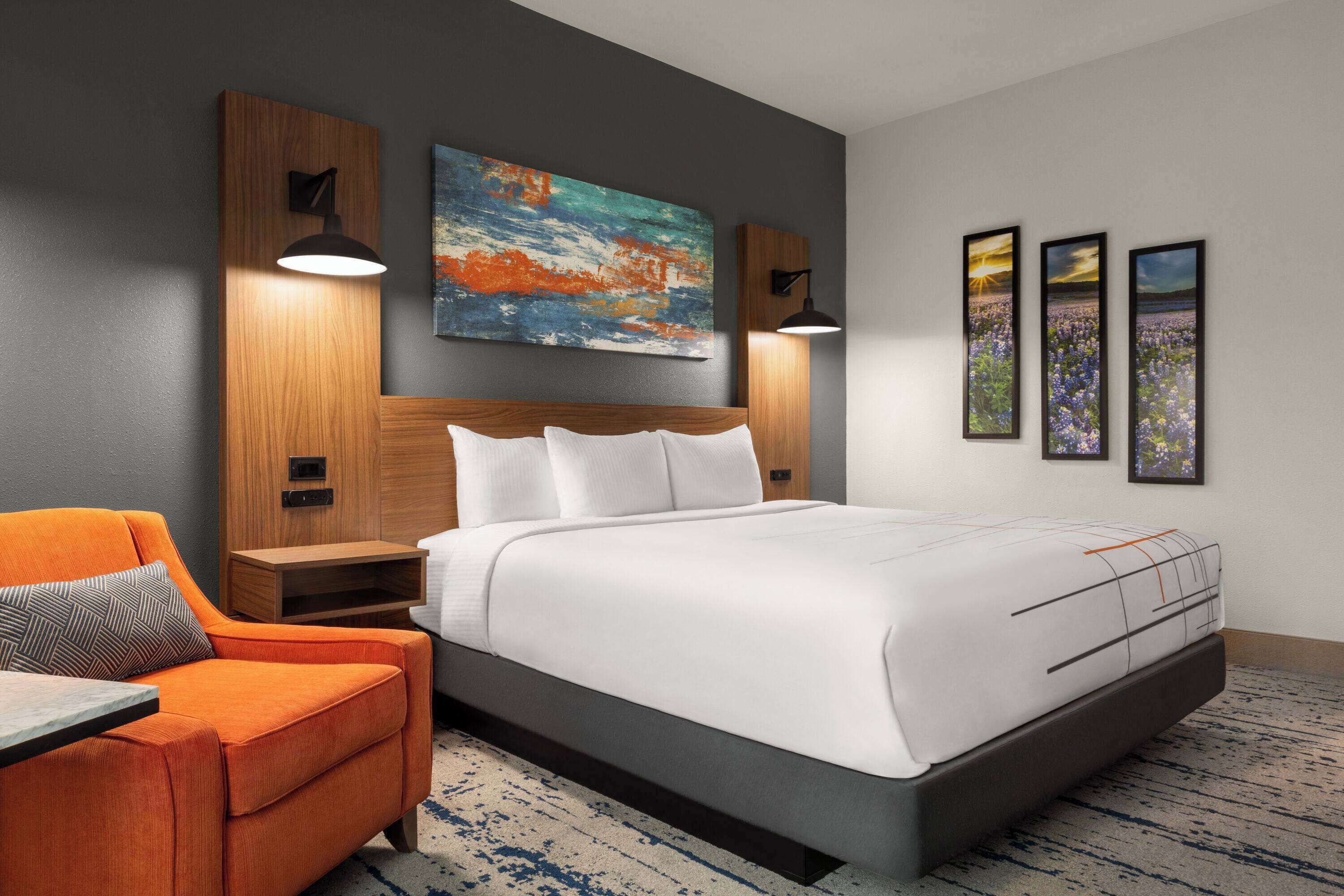 Photo - La Quinta Inn & Suites By Wyndham Austin South