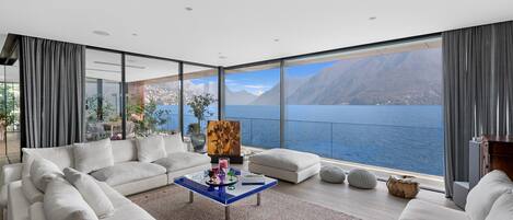 Villa | 3 bedrooms, Internet