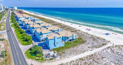 Beautiful, 2 Bed/2 Bath Pet Friendly Gulf Front Townhome at Portside Villas!