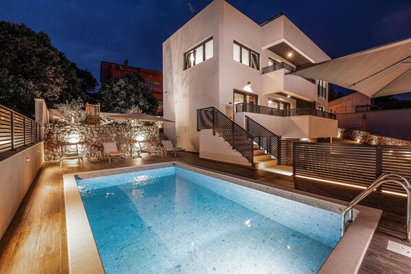 Villa | 4 bedrooms, Internet - Villa Betelgeuse Supernova (Novi Vinodolski)