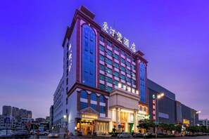 星評価なしの画像、2 / 23、ボタン
