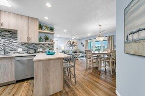 Interior - 200yds to Beach-Snowbird Friendly-30A-Beachside Villas 832 (Santa Rosa Beach)