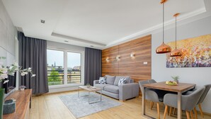 Unclassified image, 5 of 19, button - Elegant Szczecin Apartment by Renters (Szczecin)