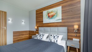 Unclassified image, 3 of 19, button - Elegant Szczecin Apartment by Renters (Szczecin)