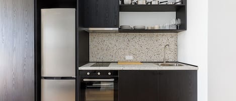 Deluxe Room | Private kitchen